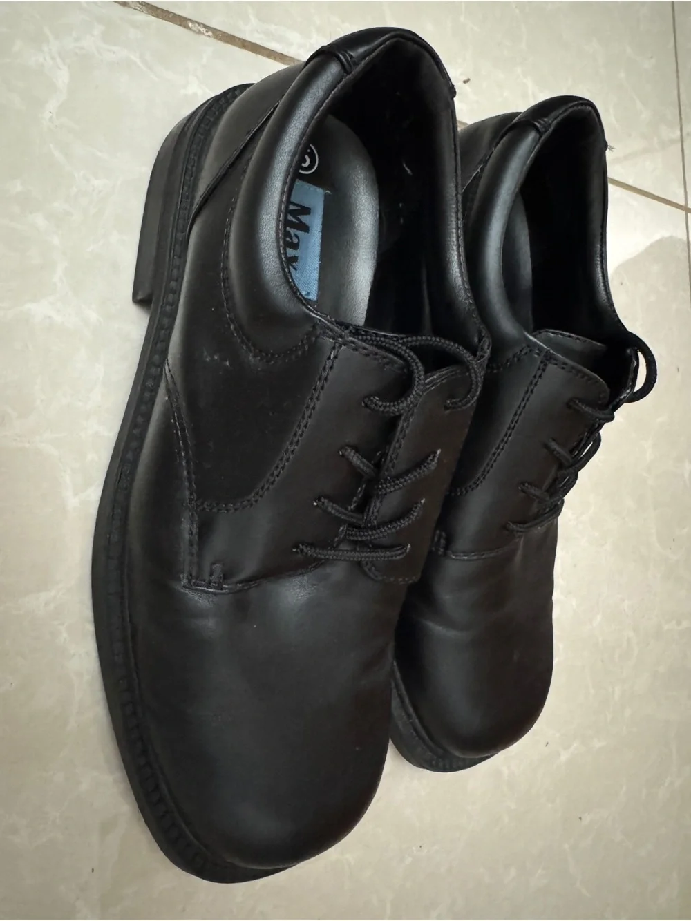 Men's Black Lace-Up Oxford Dress Shoes